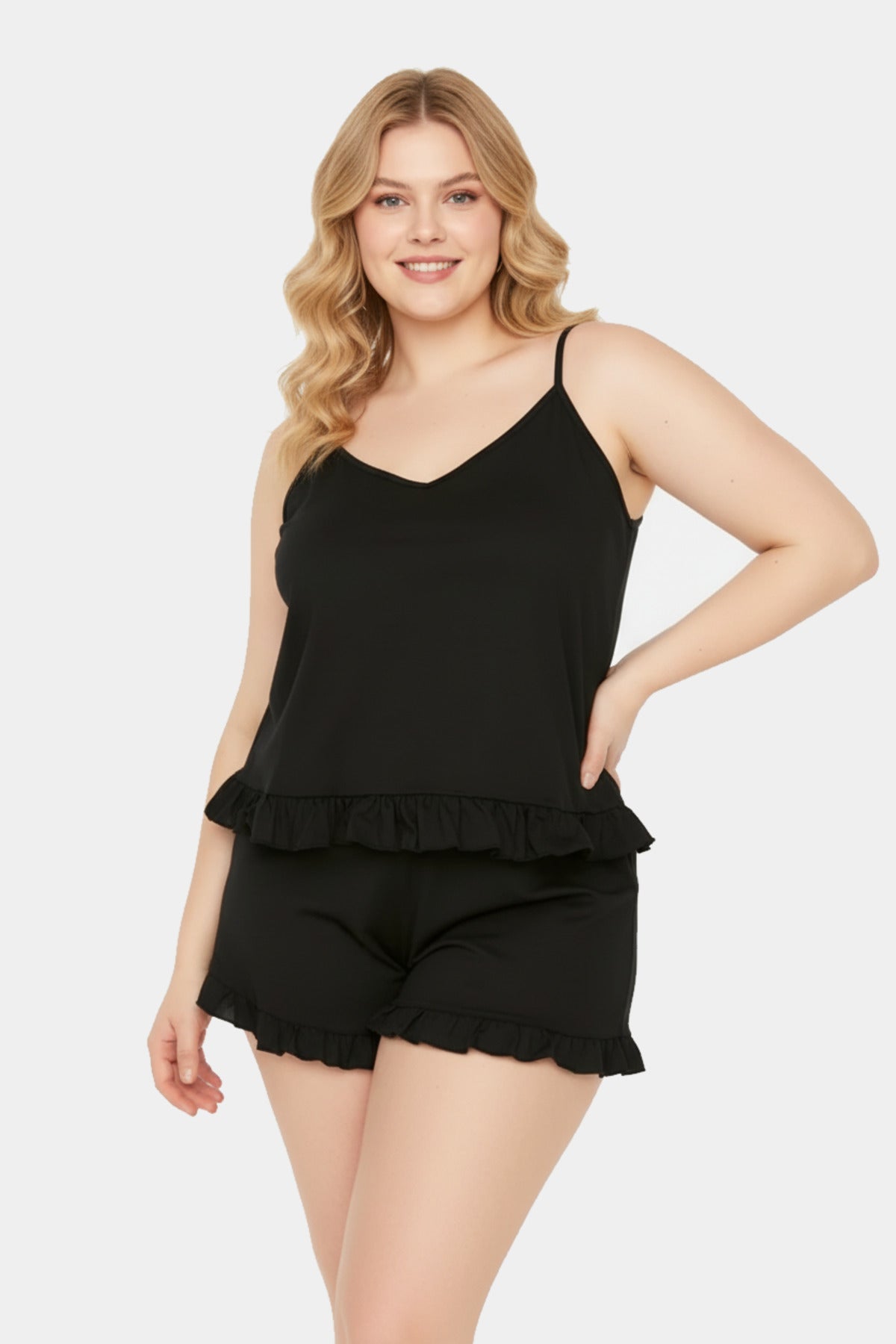 Askılı Fırfır Detaylı Büyük Beden Pijama Takımı