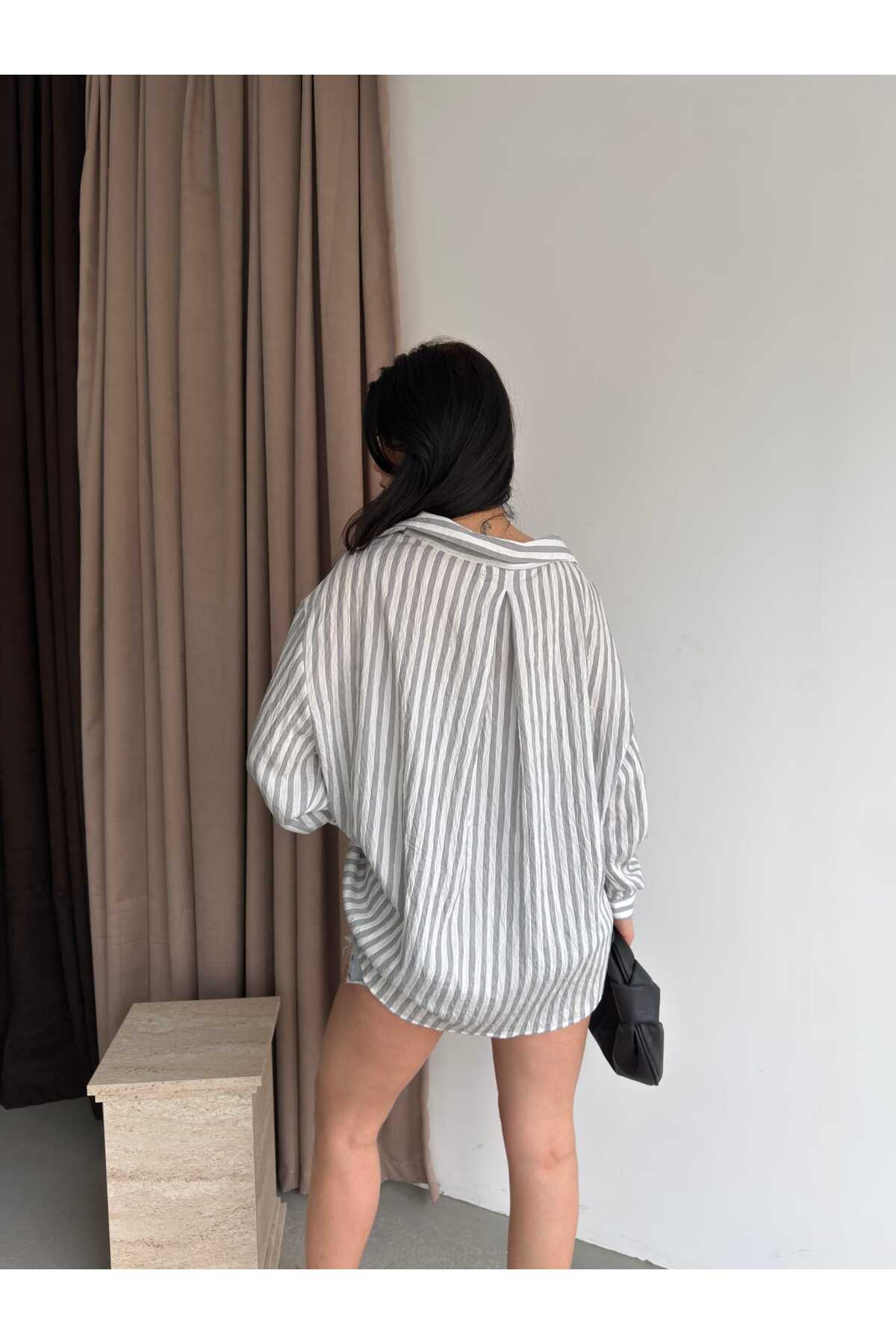 Çizgili Oversize Gömlek