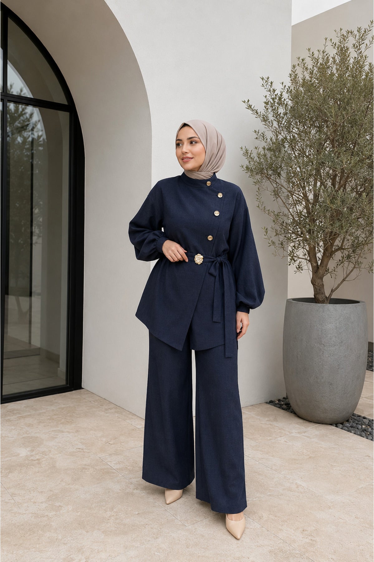 Düğme Detaylı Kuşaklı Tunik Pantolon Tesettür Ikili Takım