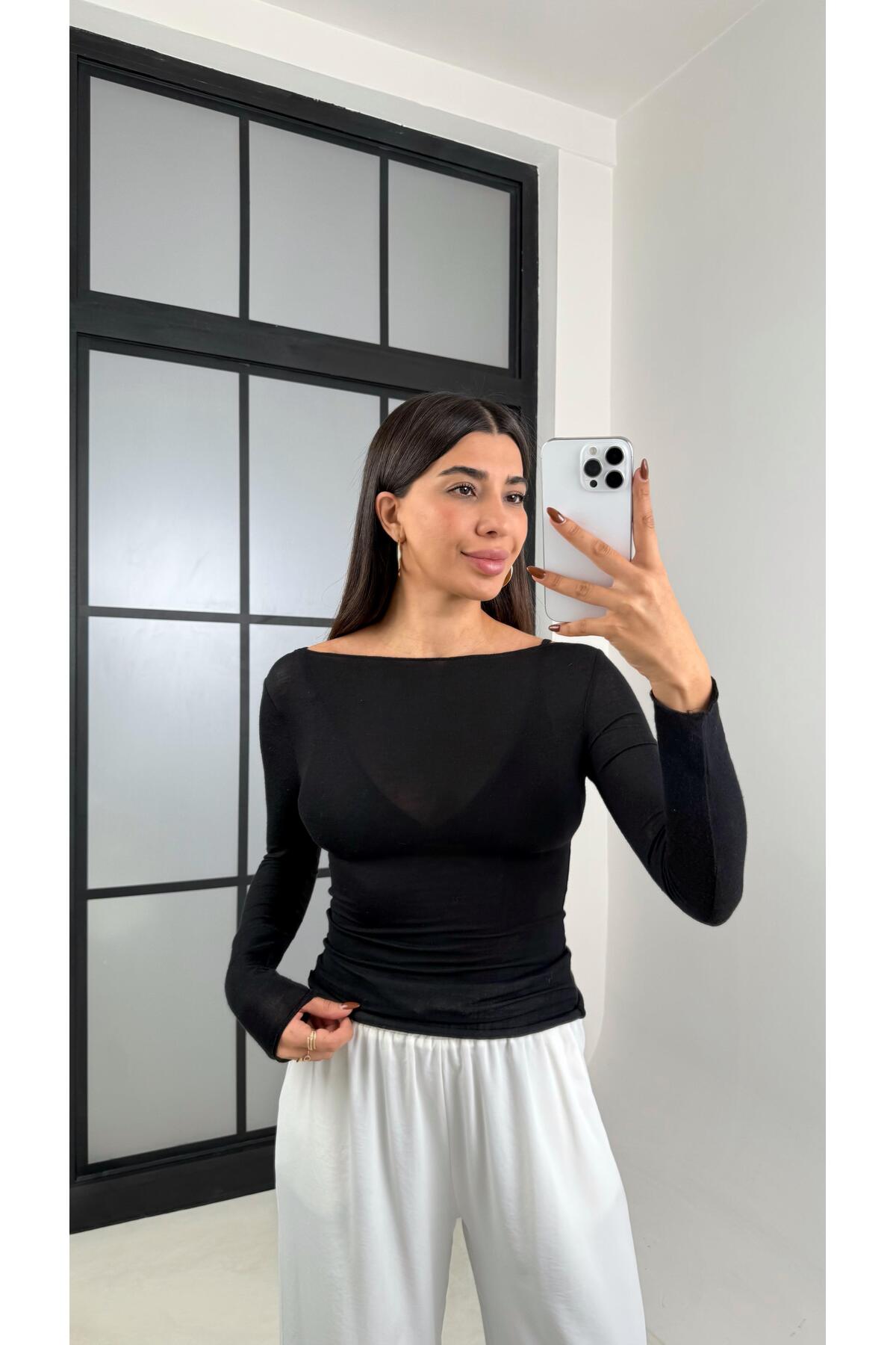 Siyah Kayık Yaka Muadil Kaşmir Dokulu Transparan Bluz GAUS-00455
