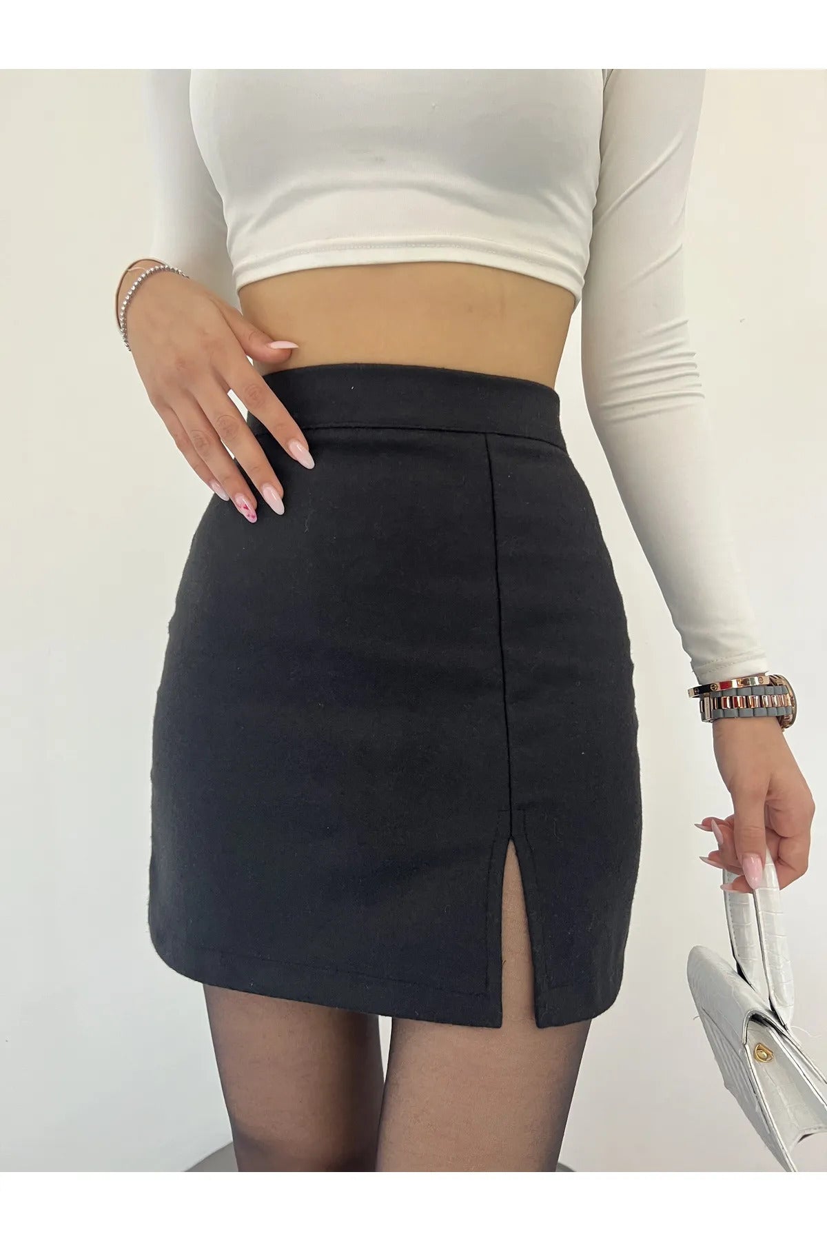 10 NUMARA MODA Kadın Siyah Esnek Kumaş Yırtmaçlı Mini Etek 10NMR4171