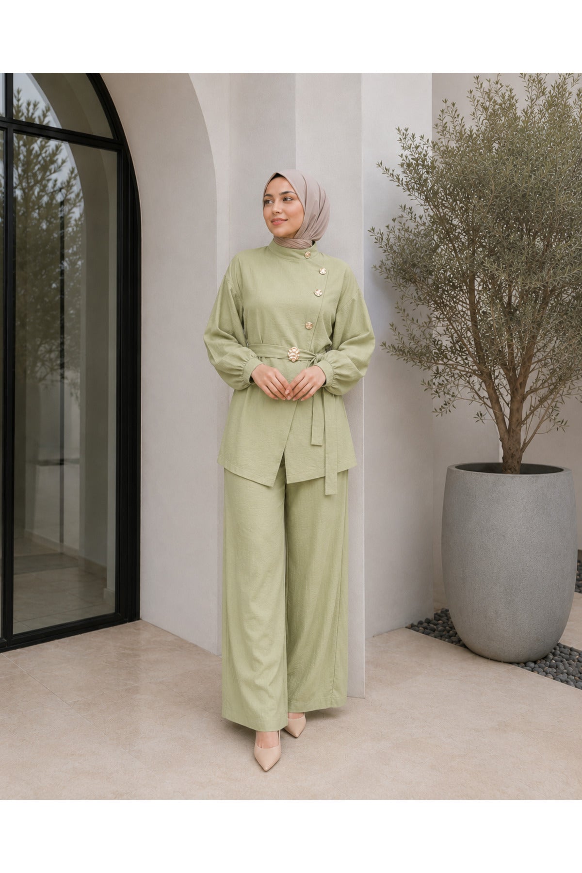 Düğme Detaylı Kuşaklı Tunik Pantolon Tesettür Ikili Takım